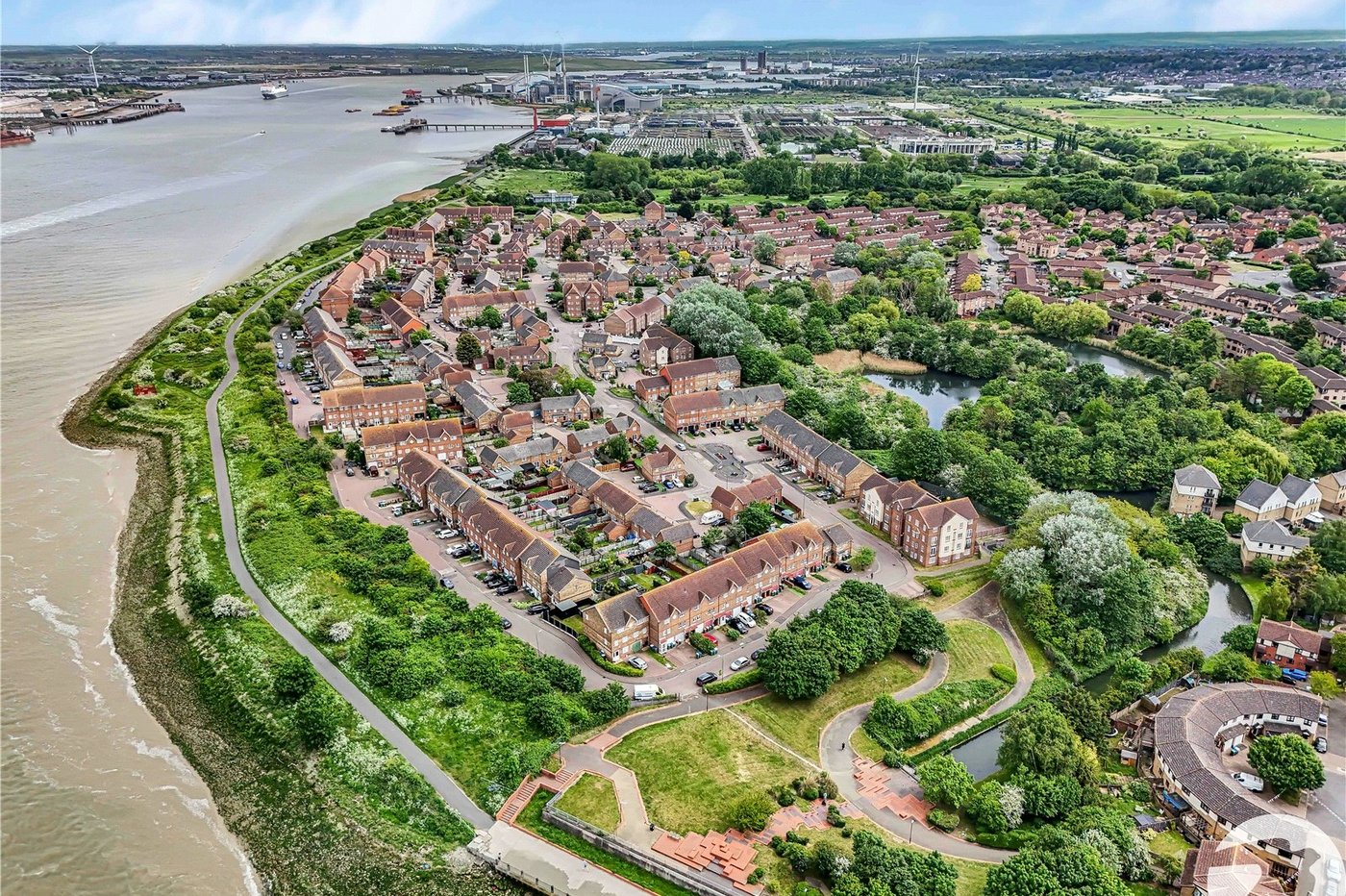 4 bedroom property for sale in London | Robinson Jackson