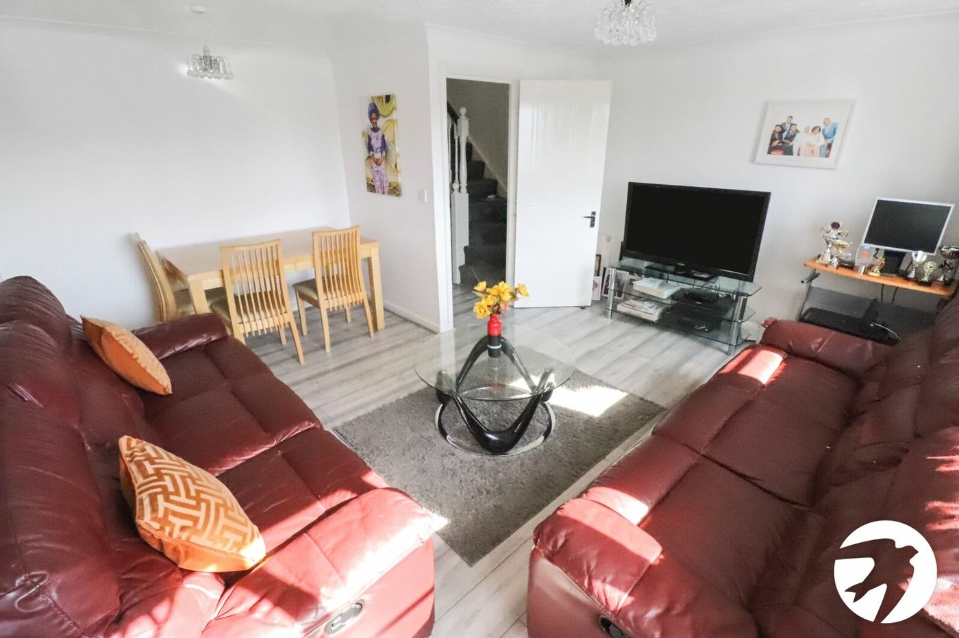 4 bedroom property for sale in London | Robinson Jackson