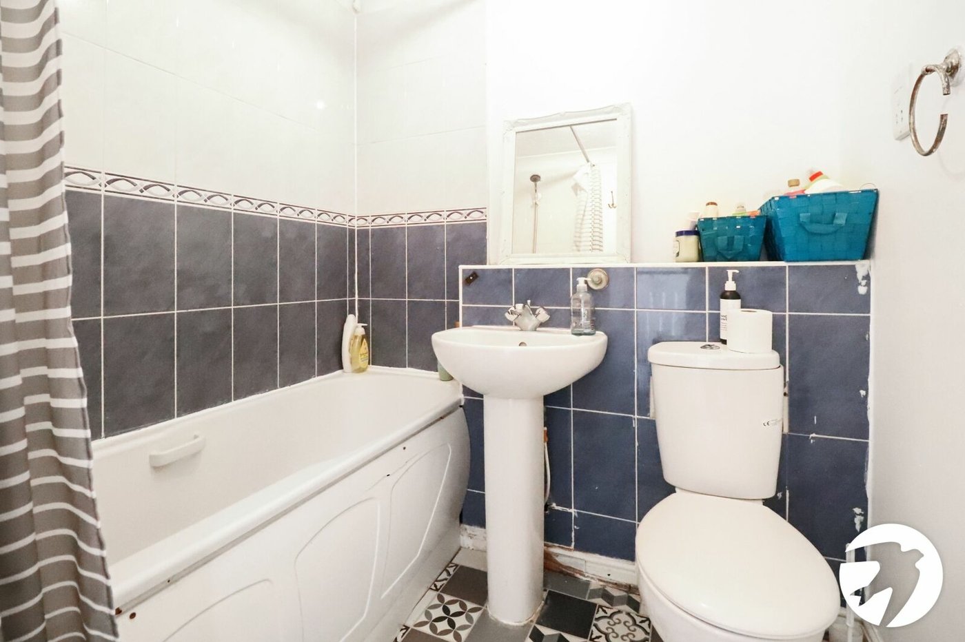 4 bedroom property for sale in London | Robinson Jackson