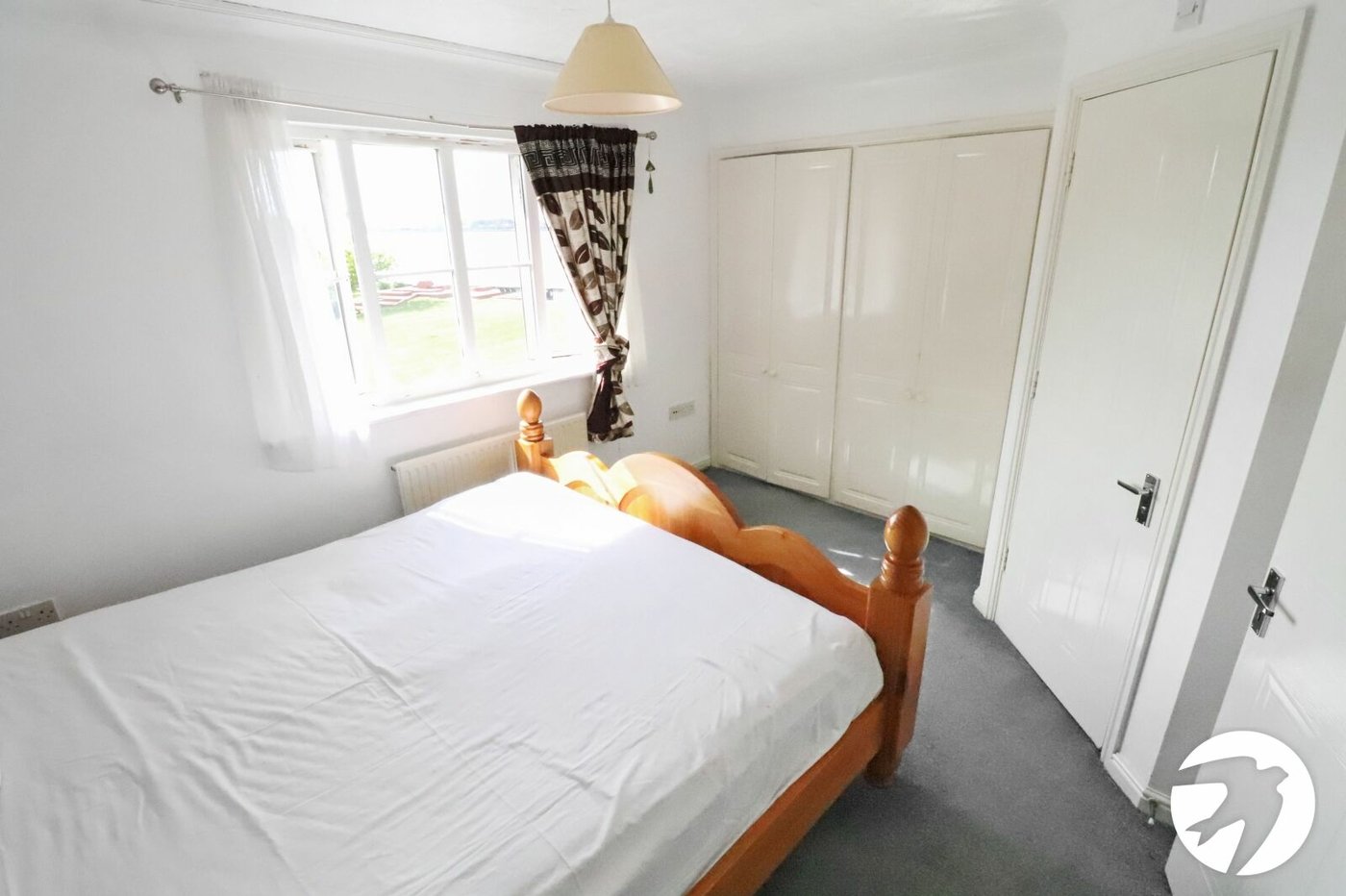 4 bedroom property for sale in London | Robinson Jackson