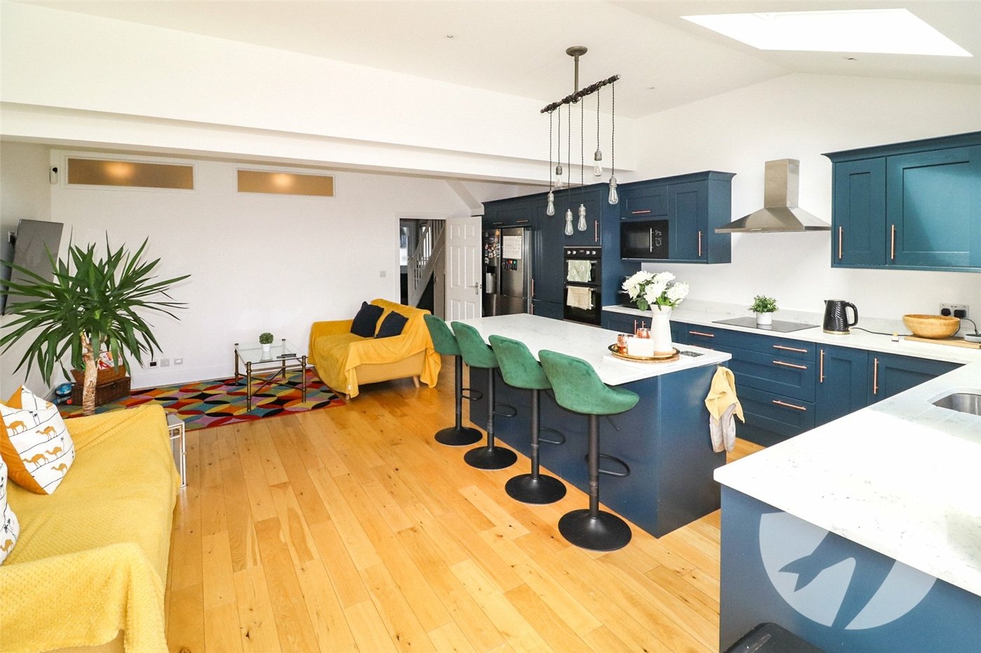 3 bedroom house for sale in Erith | Robinson Jackson