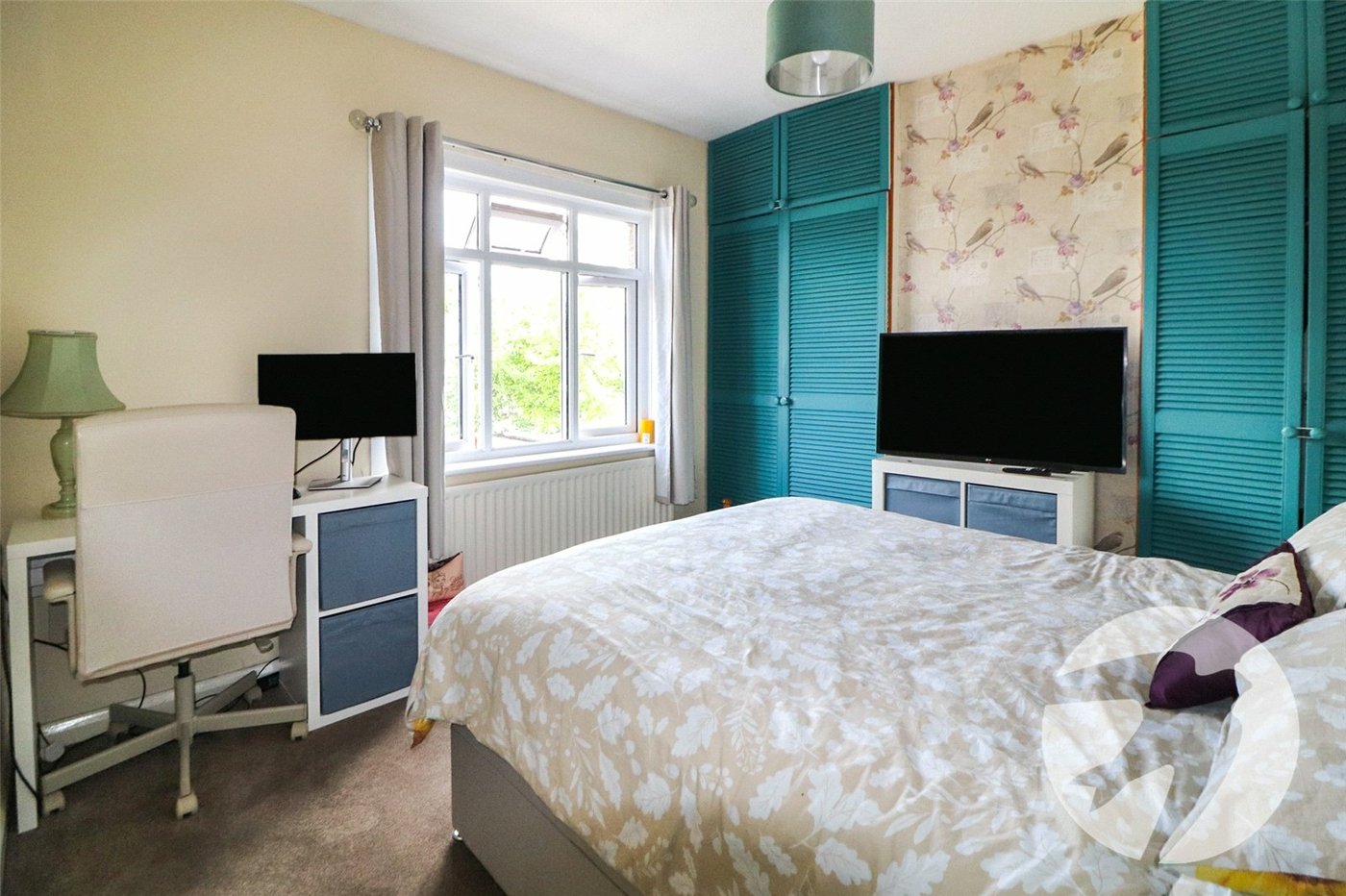 3 bedroom house for sale in Erith | Robinson Jackson