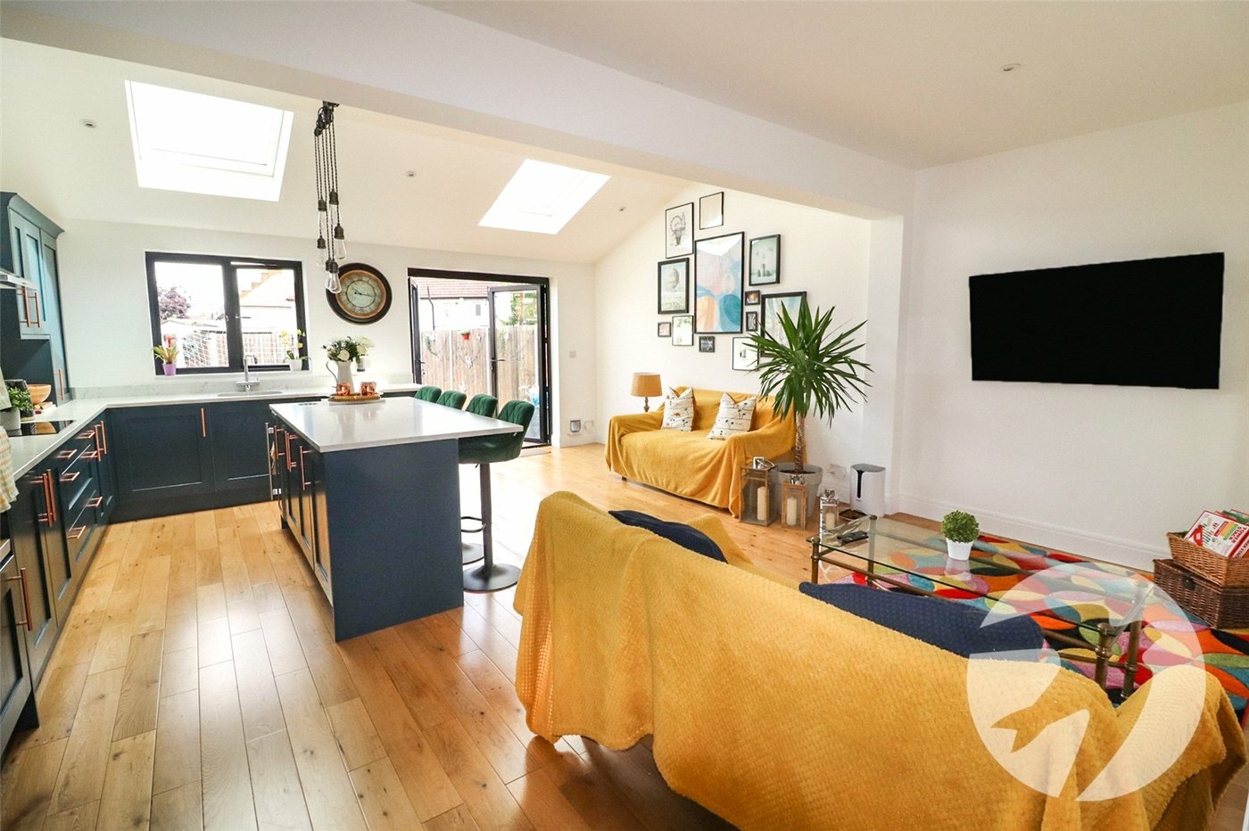 3 bedroom house for sale in Erith | Robinson Jackson