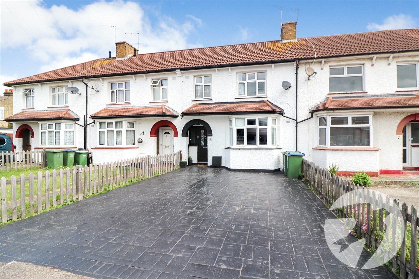 3 bedroom house for sale in Erith | Robinson Jackson