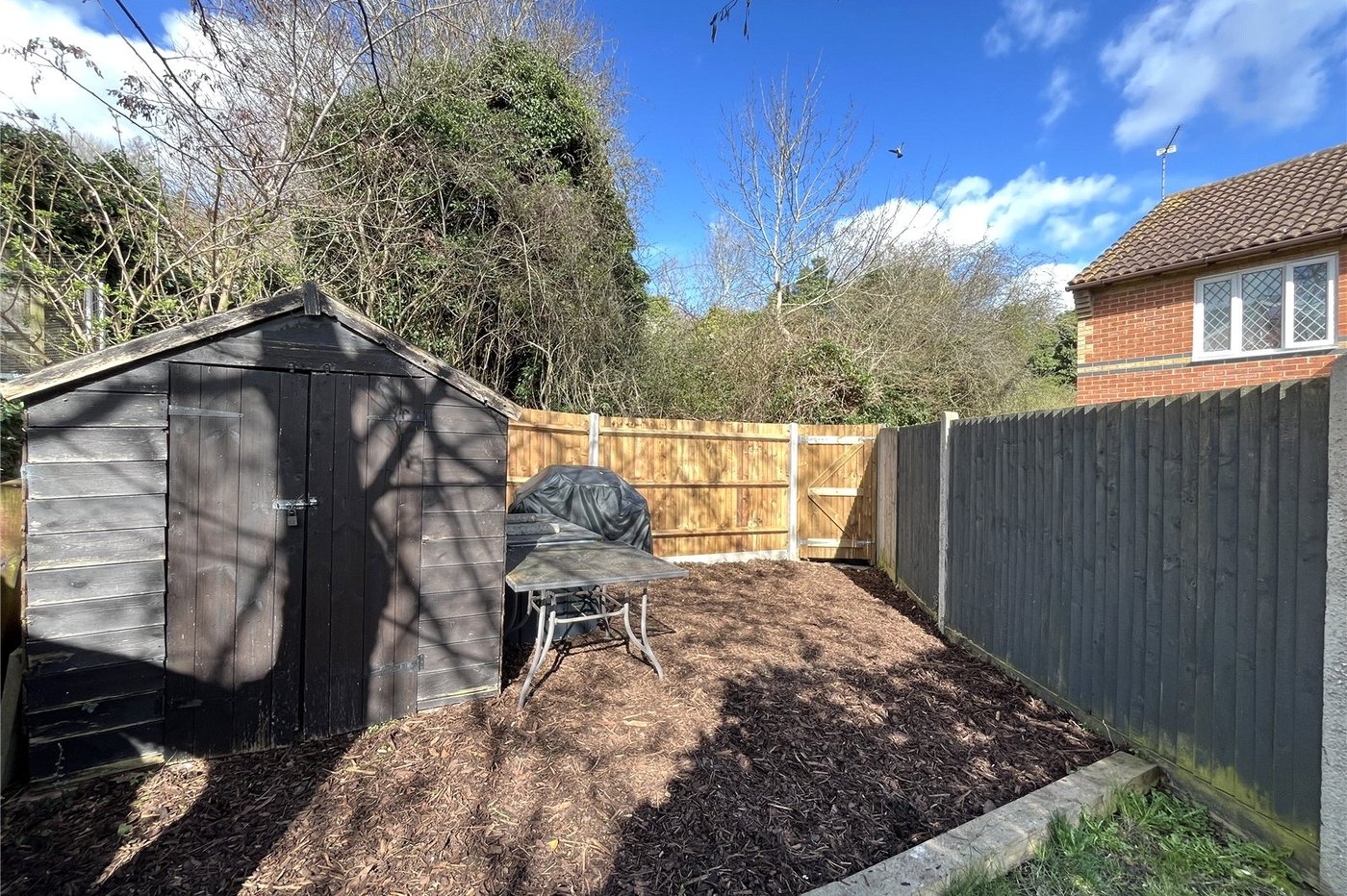 2 bedroom house for sale in Walderslade | Robinson Michael & Jackson