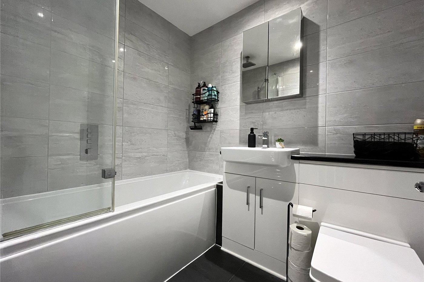 2 bedroom house for sale in Walderslade | Robinson Michael & Jackson