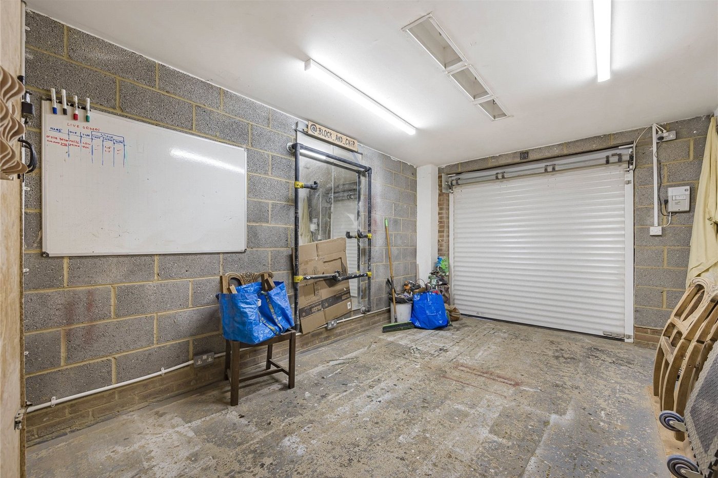 2 bedroom property for sale in Greenhithe | Robinson Jackson