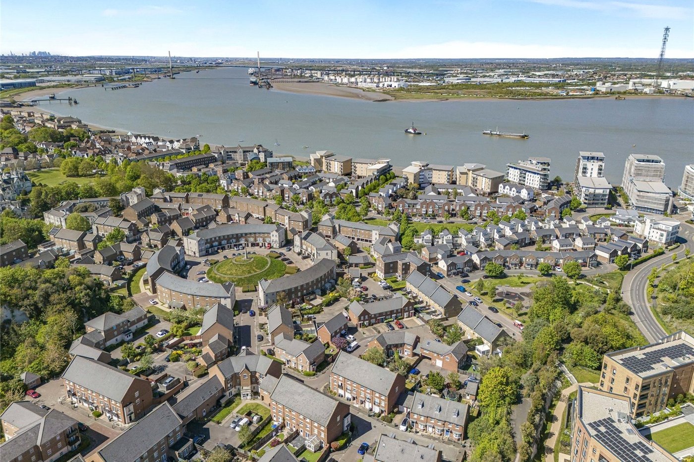 3 bedroom house for sale in Greenhithe | Robinson Jackson