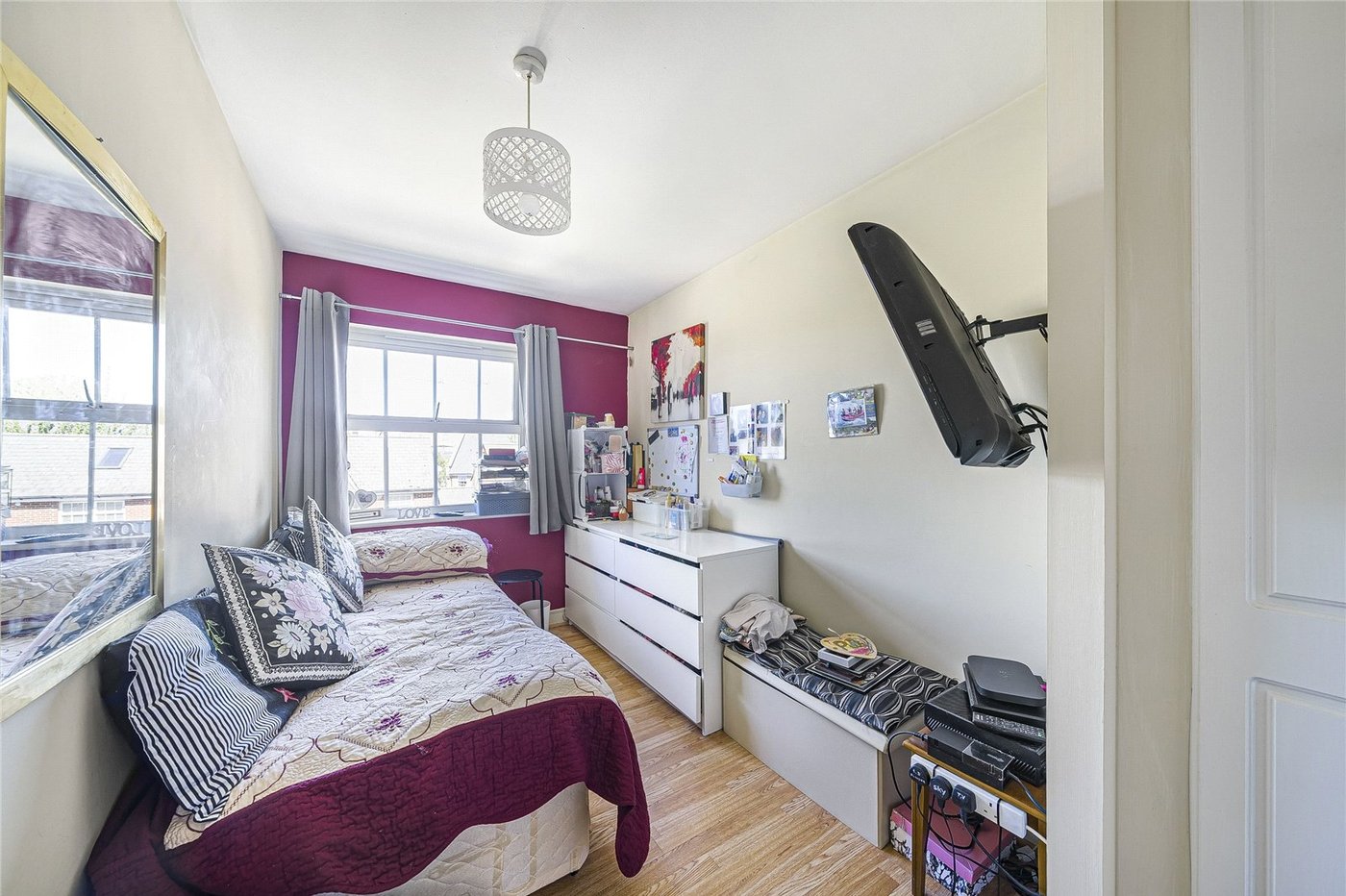 3 bedroom house for sale in Greenhithe | Robinson Jackson