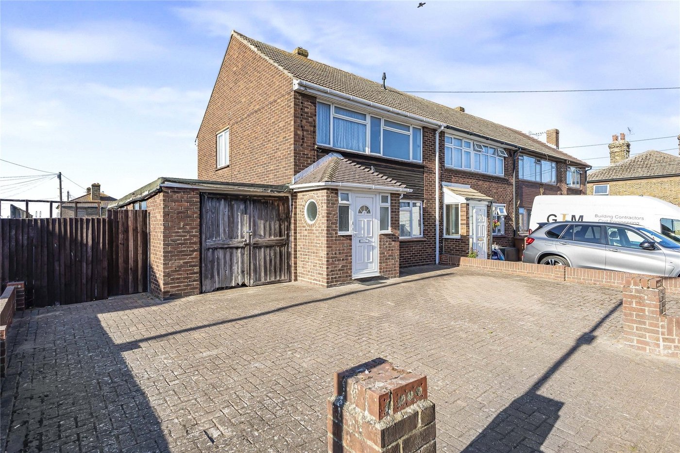3 bedroom house for sale in Cliffe | Robinson Michael & Jackson