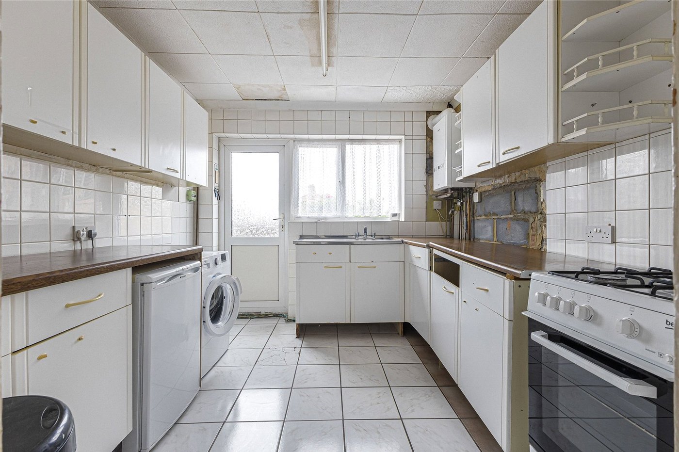 3 bedroom house for sale in Cliffe | Robinson Michael & Jackson