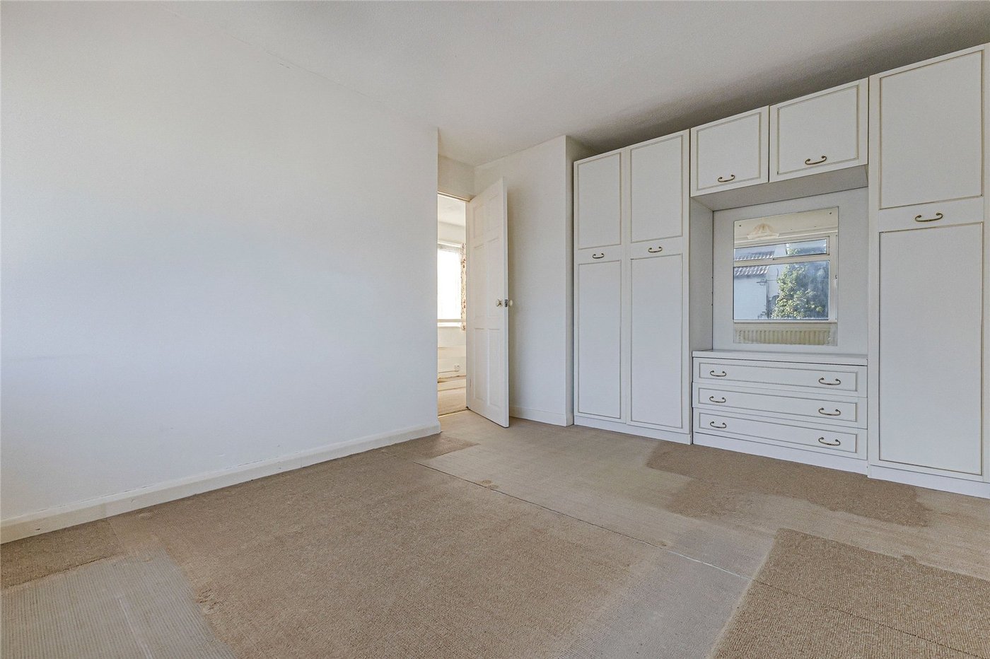 3 bedroom house for sale in Cliffe | Robinson Michael & Jackson