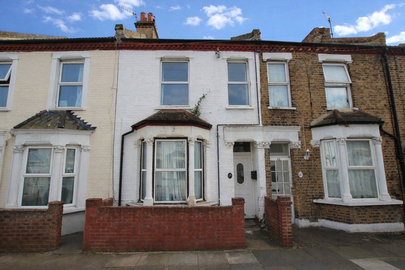 2 bedroom house for sale in Plumstead | Robinson Jackson