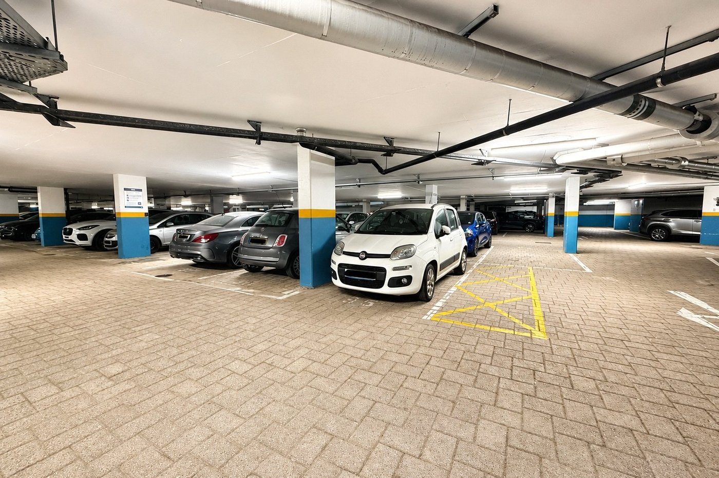 1 bedroom property for sale in London | Robinson Jackson
