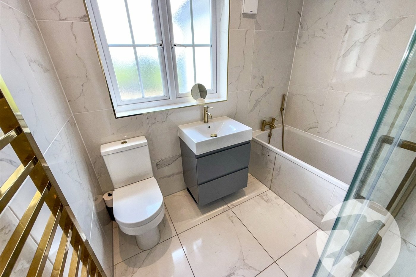 4 bedroom house for sale in Eltham Heights | Robinson Jackson