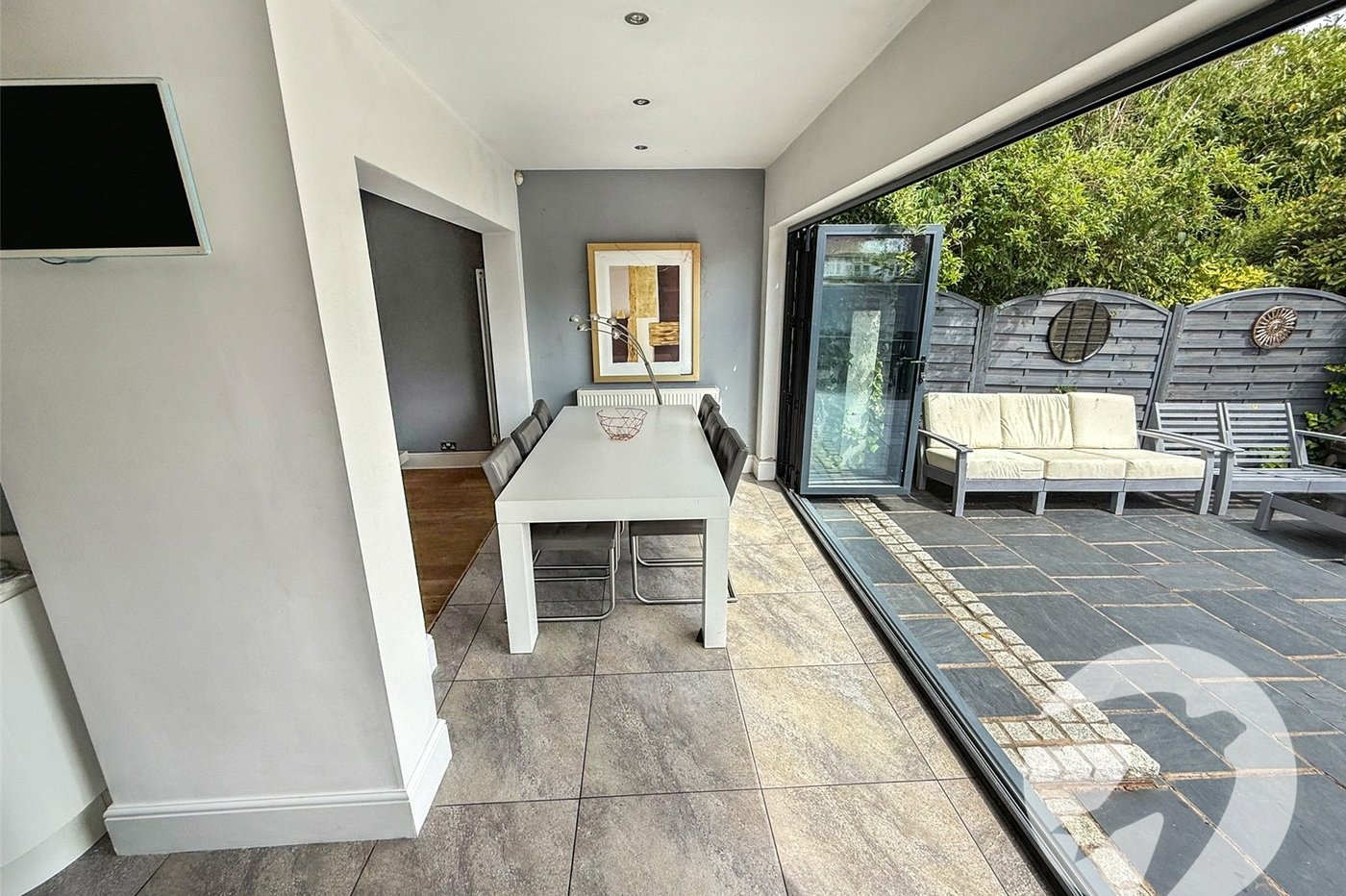 4 bedroom house for sale in Eltham Heights | Robinson Jackson