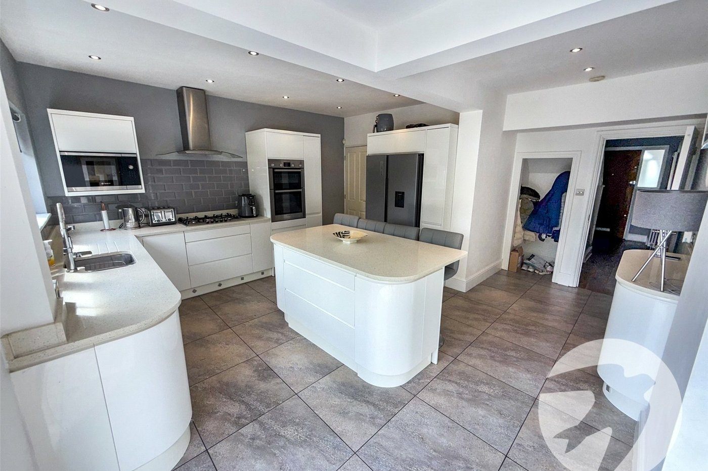 4 bedroom house for sale in Eltham Heights | Robinson Jackson