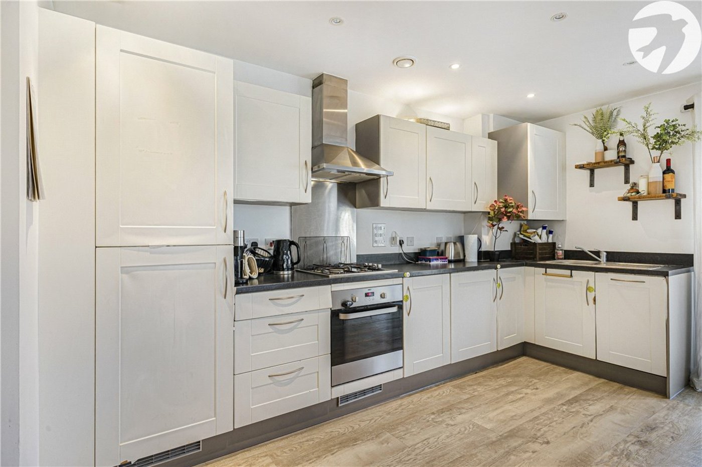 2 bedroom property for sale in Bromley | Robinson Jackson