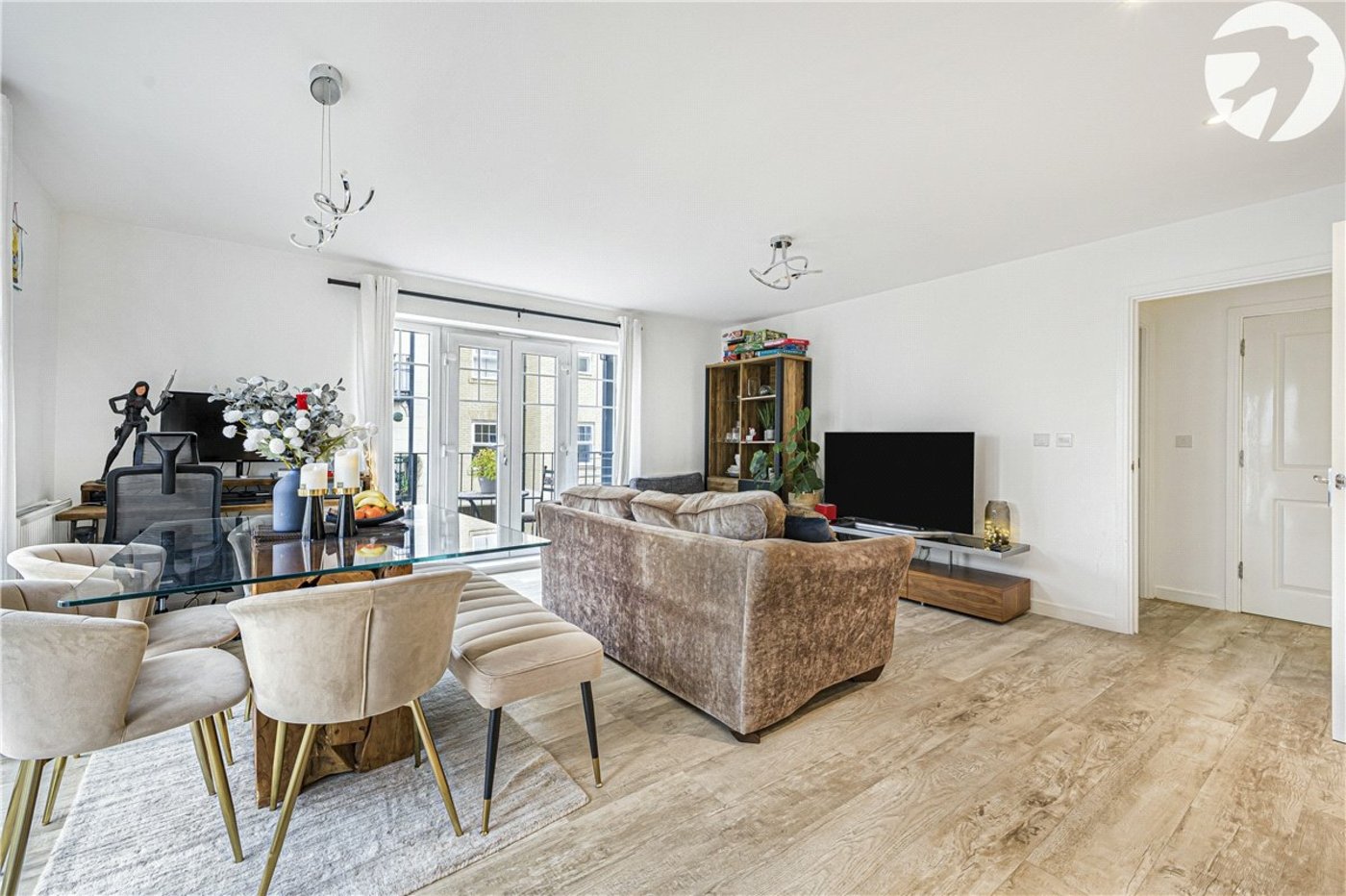 2 bedroom property for sale in Bromley | Robinson Jackson
