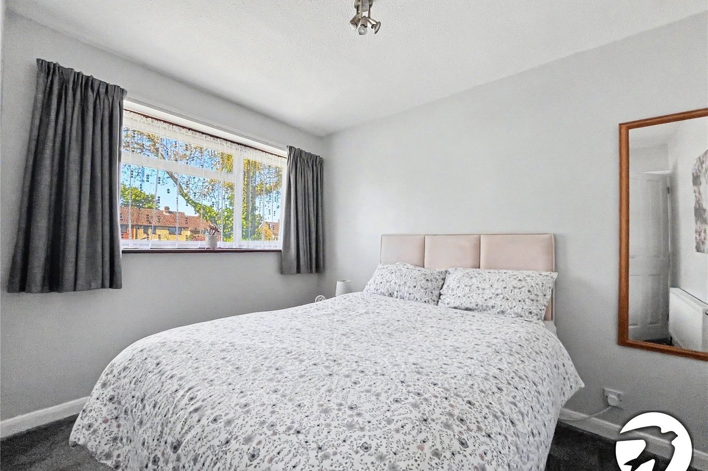 3 bedroom house for sale in Walderslade | Robinson Michael & Jackson