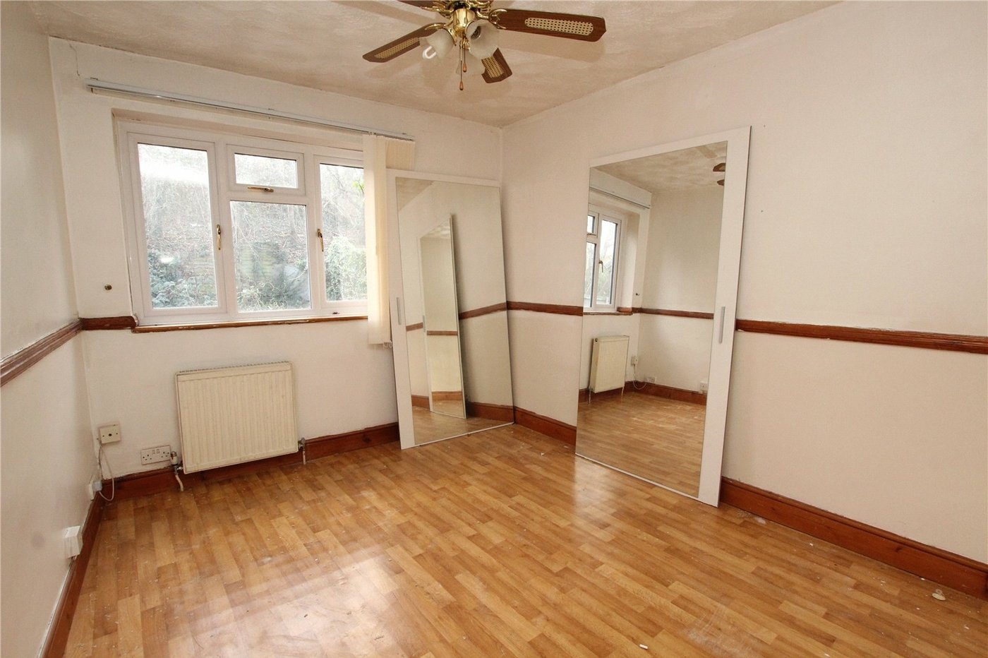 4 bedroom house for sale in Plumstead Common | Robinson Jackson