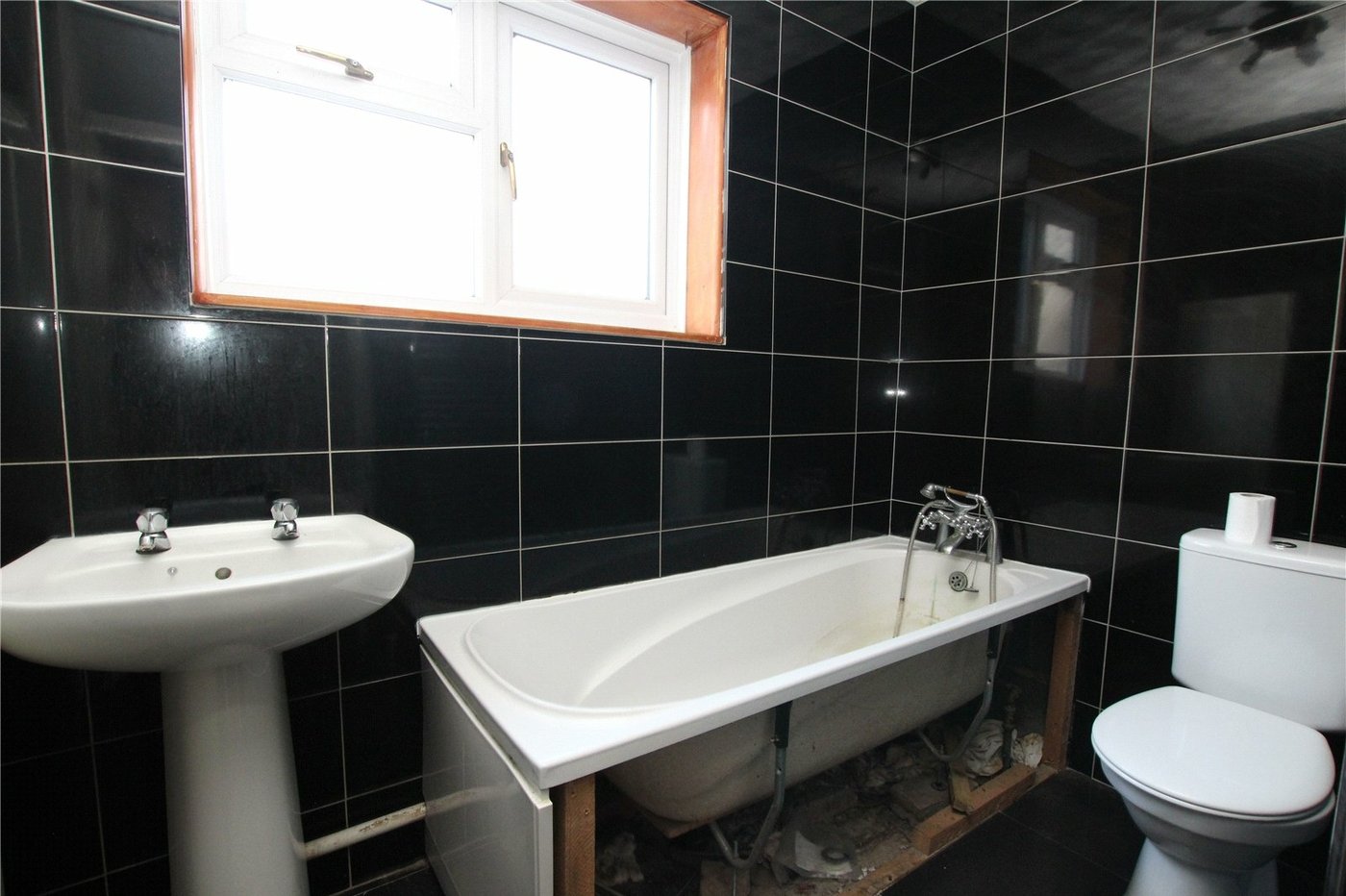 4 bedroom house for sale in Plumstead Common | Robinson Jackson