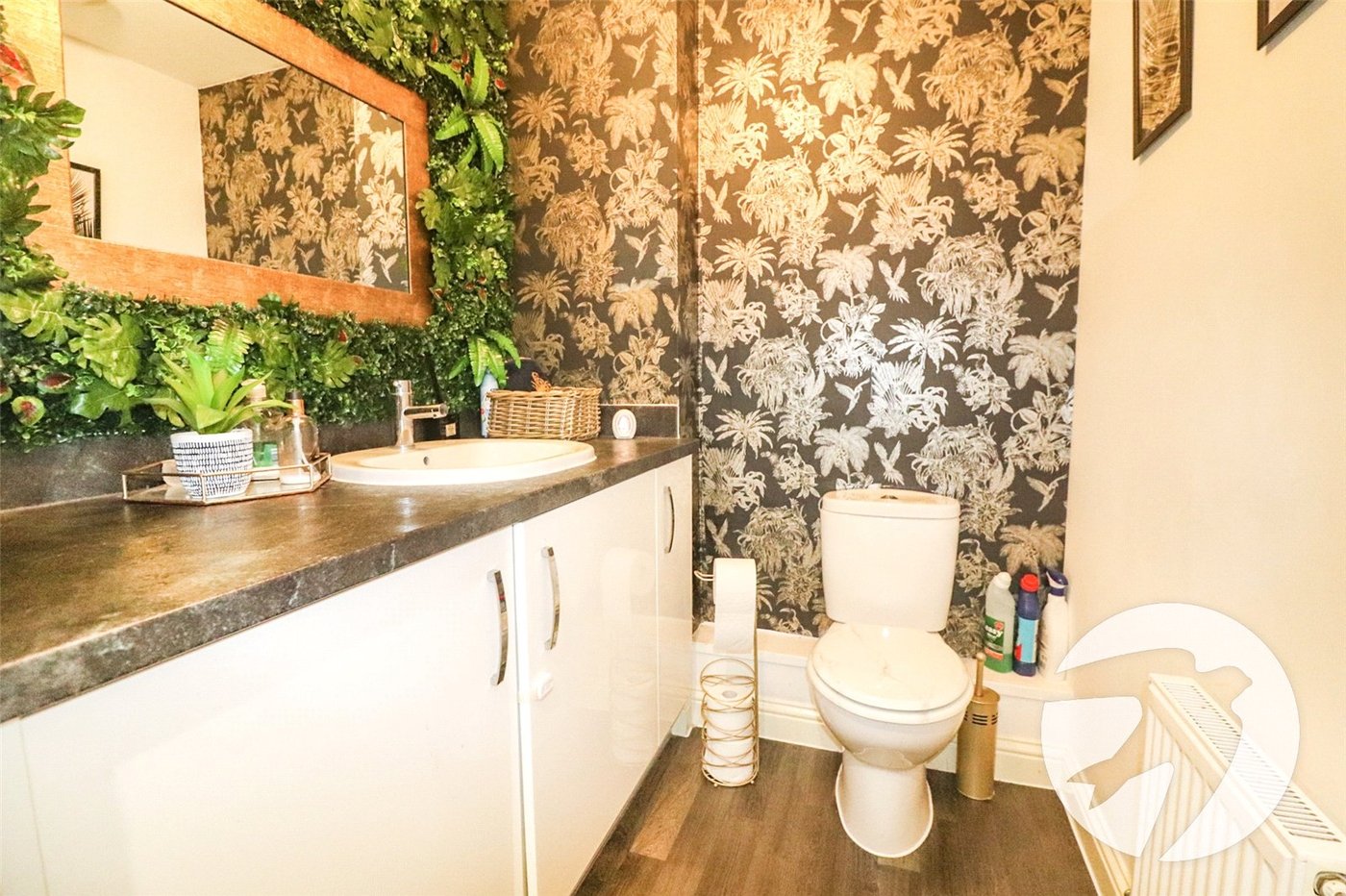 4 bedroom house for sale in Erith | Robinson Jackson