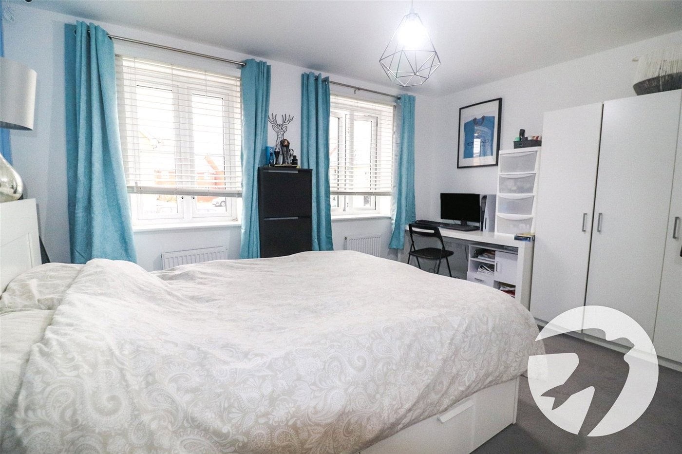4 bedroom house for sale in Erith | Robinson Jackson
