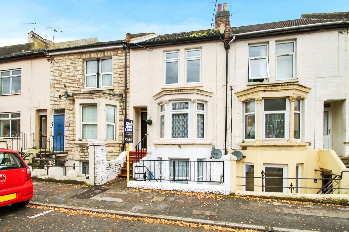 2 bedroom property for sale in Gillingham | Robinson Michael & Jackson