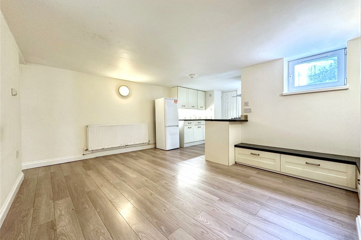 1 bedroom property for sale in Gillingham | Robinson Michael & Jackson
