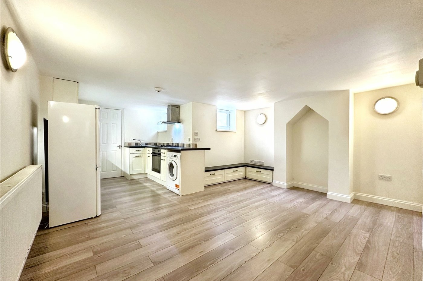 1 bedroom property for sale in Gillingham | Robinson Michael & Jackson