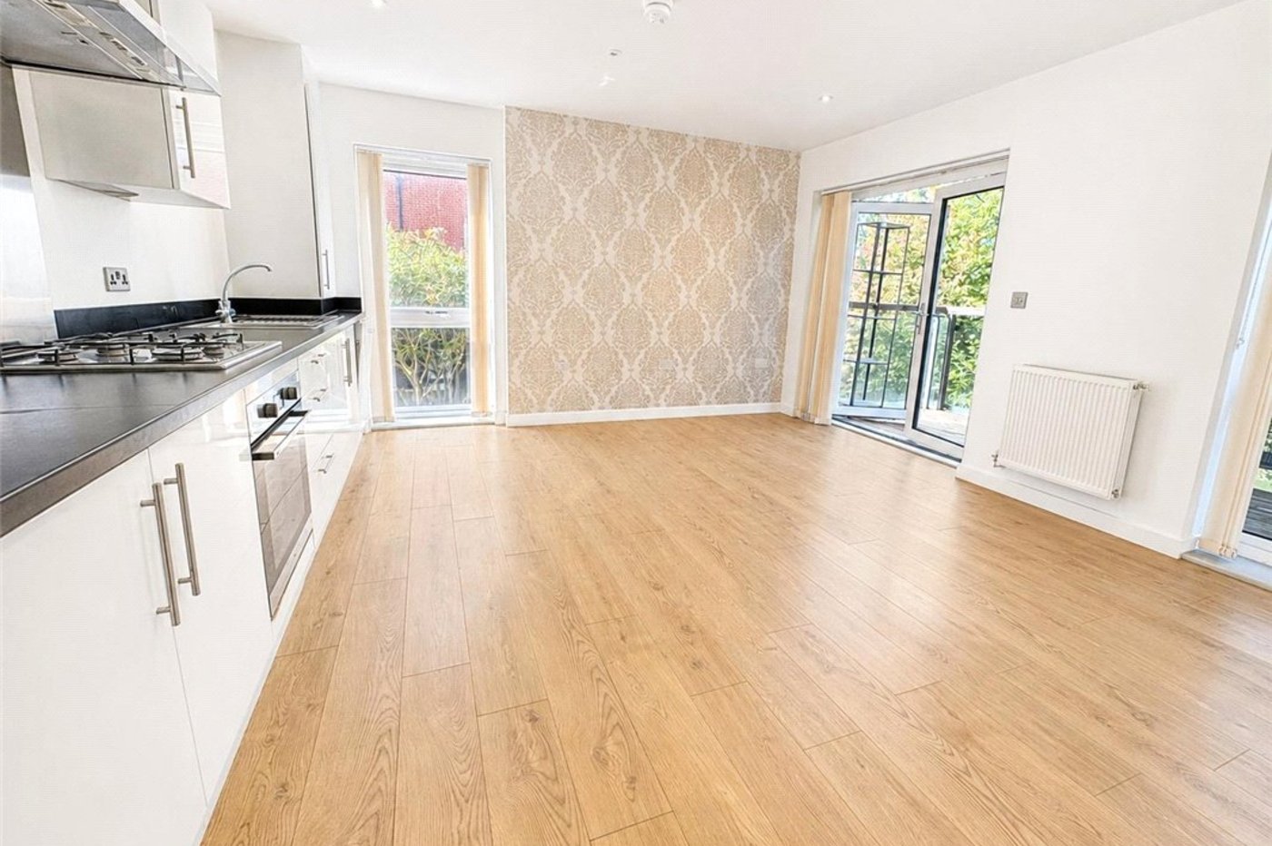 2 bedroom property for sale in St Mary Cray | Robinson Jackson