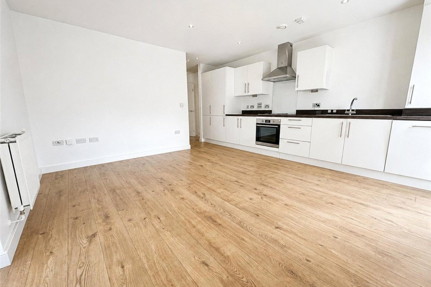 2 bedroom property for sale in St Mary Cray | Robinson Jackson