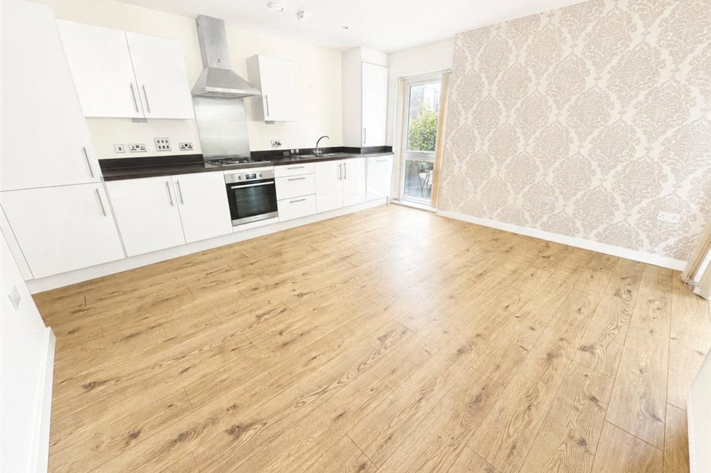 2 bedroom property for sale in St Mary Cray | Robinson Jackson