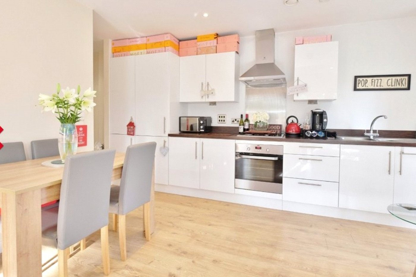 2 bedroom property for sale in St Mary Cray | Robinson Jackson