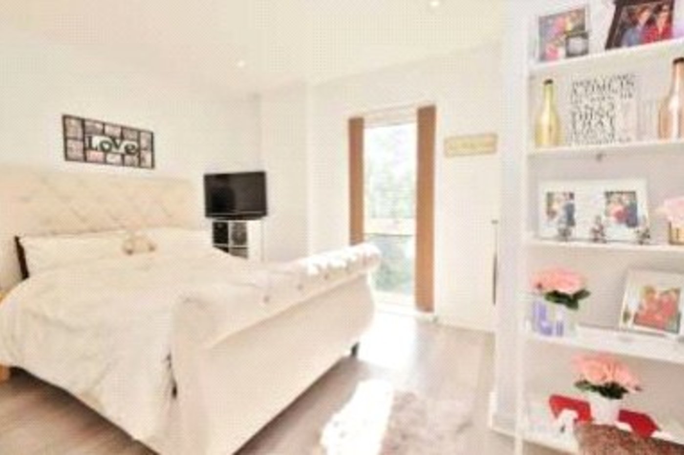 2 bedroom property for sale in St Mary Cray | Robinson Jackson