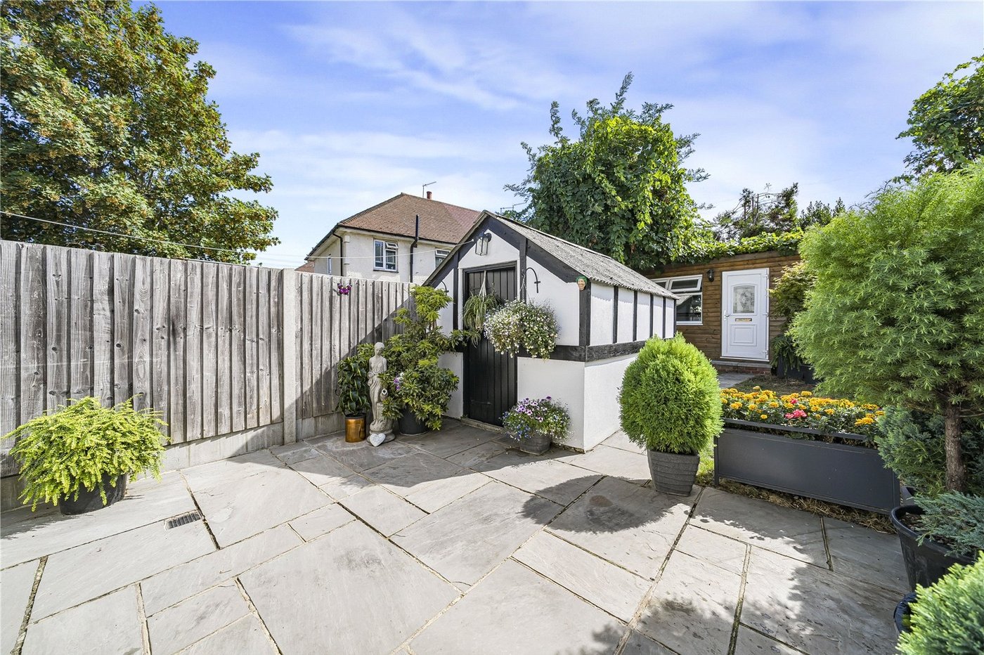 2 bedroom house for sale in Crayford | Robinson Jackson