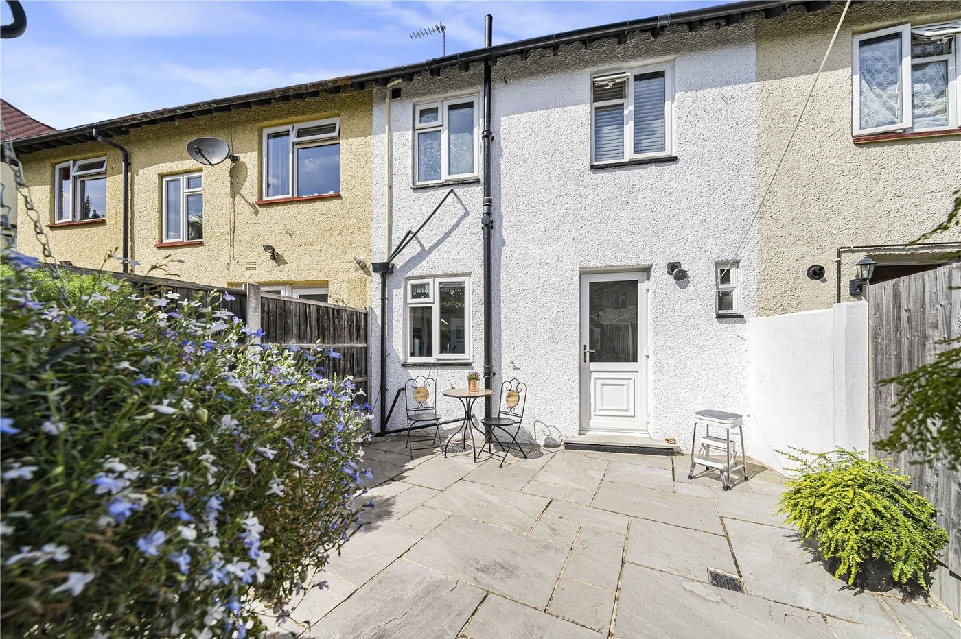 2 bedroom house for sale in Crayford | Robinson Jackson