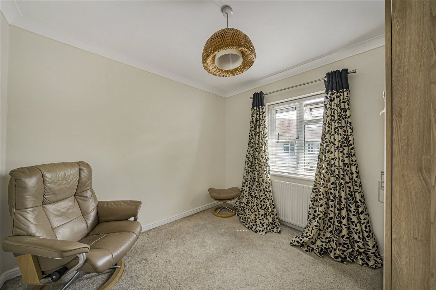 2 bedroom house for sale in Crayford | Robinson Jackson
