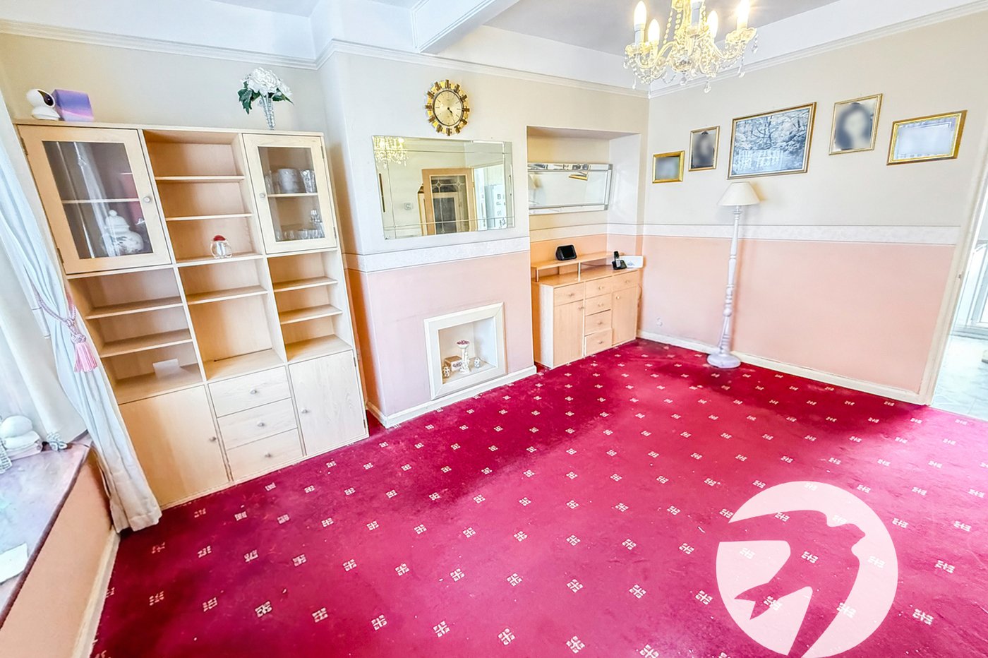 2 bedroom house for sale in London | Robinson Jackson