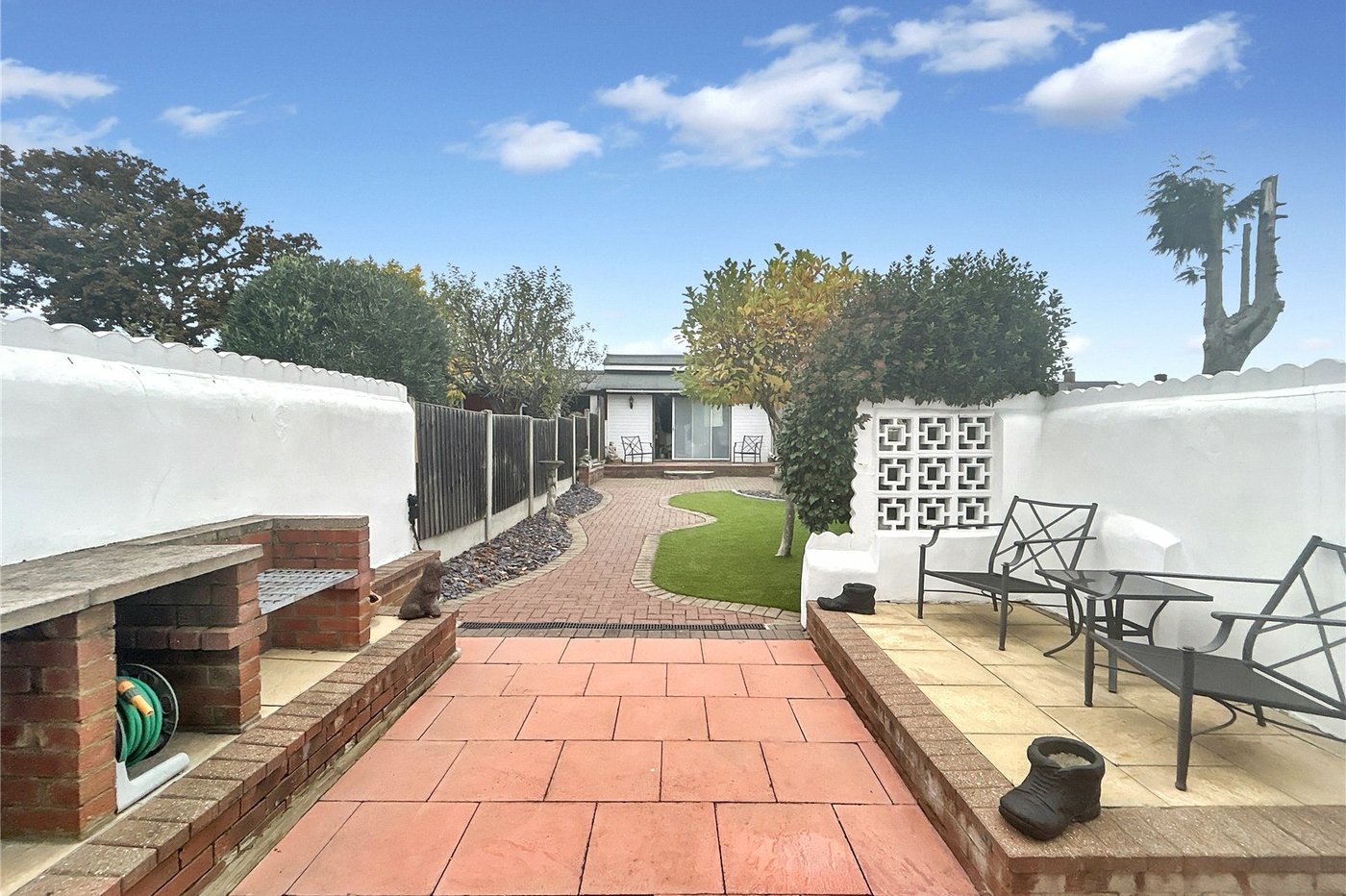 2 bedroom house for sale in Sidcup | Robinson Jackson