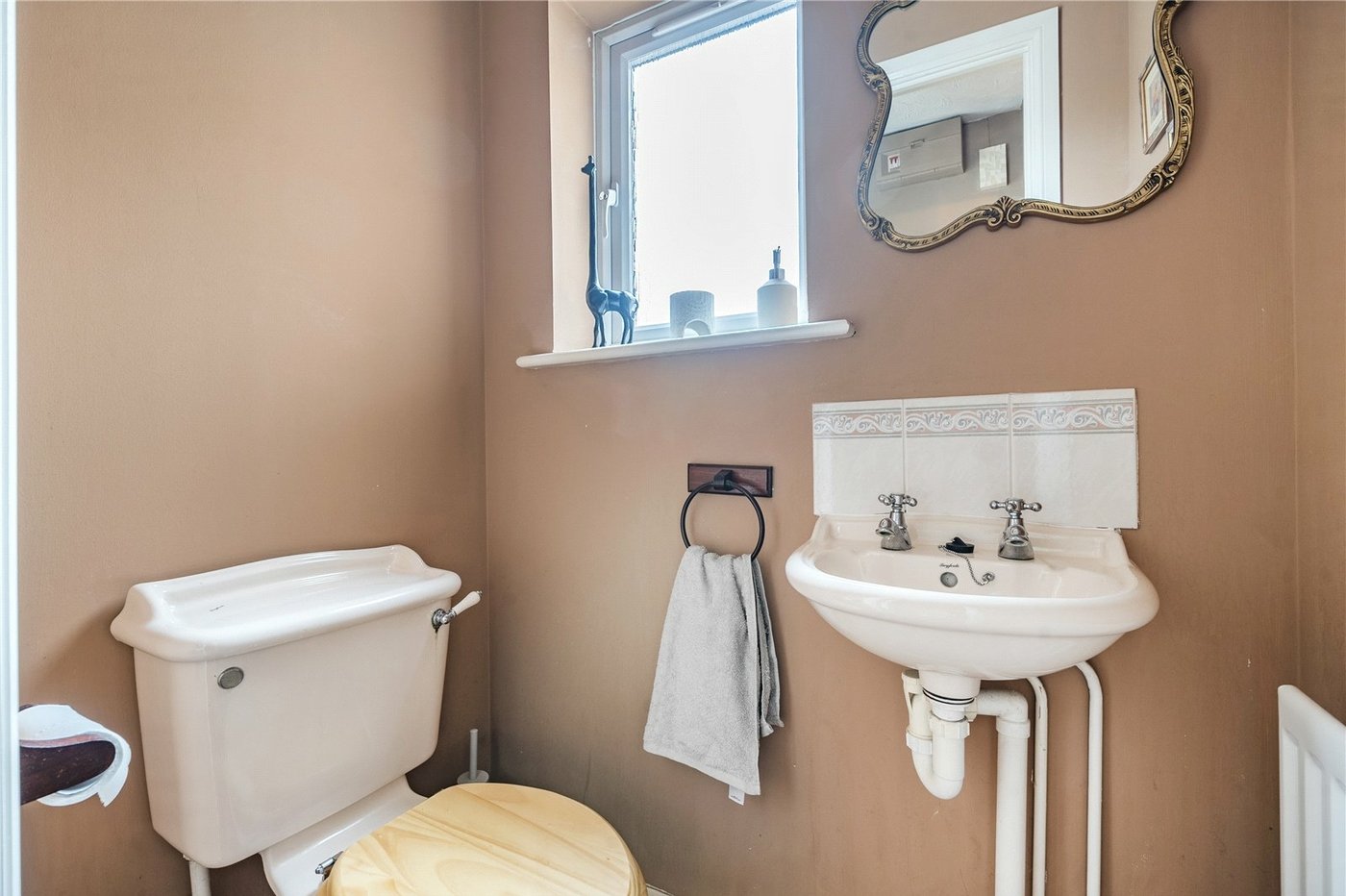 3 bedroom house for sale in London | Robinson Jackson