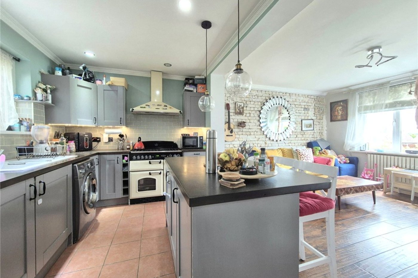 3 bedroom house for sale in St Paul's Cray | Robinson Jackson