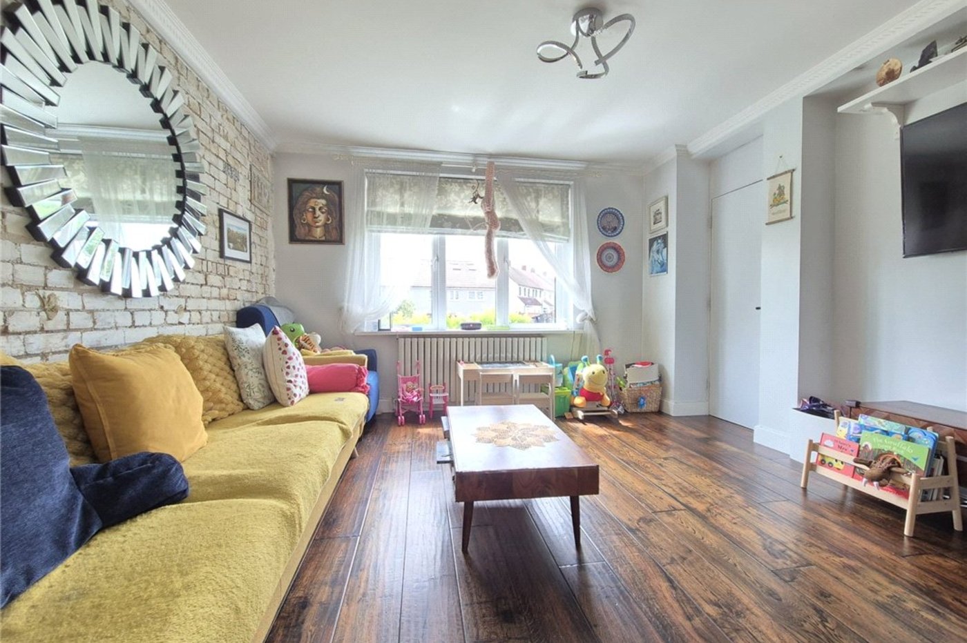 3 bedroom house for sale in St Paul's Cray | Robinson Jackson