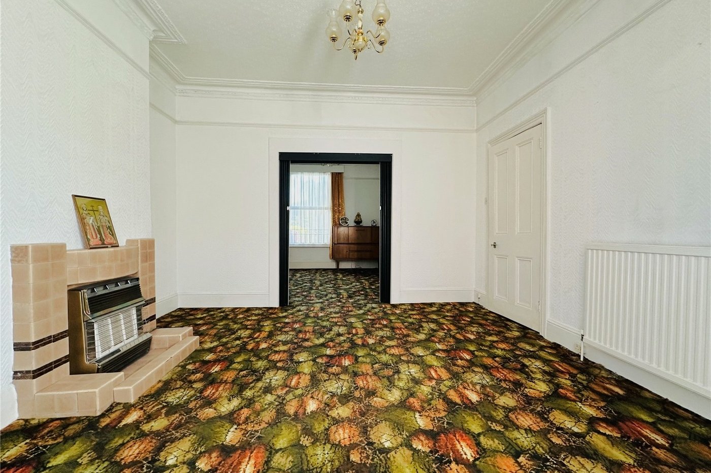 3 bedroom house for sale in London | Robinson Jackson