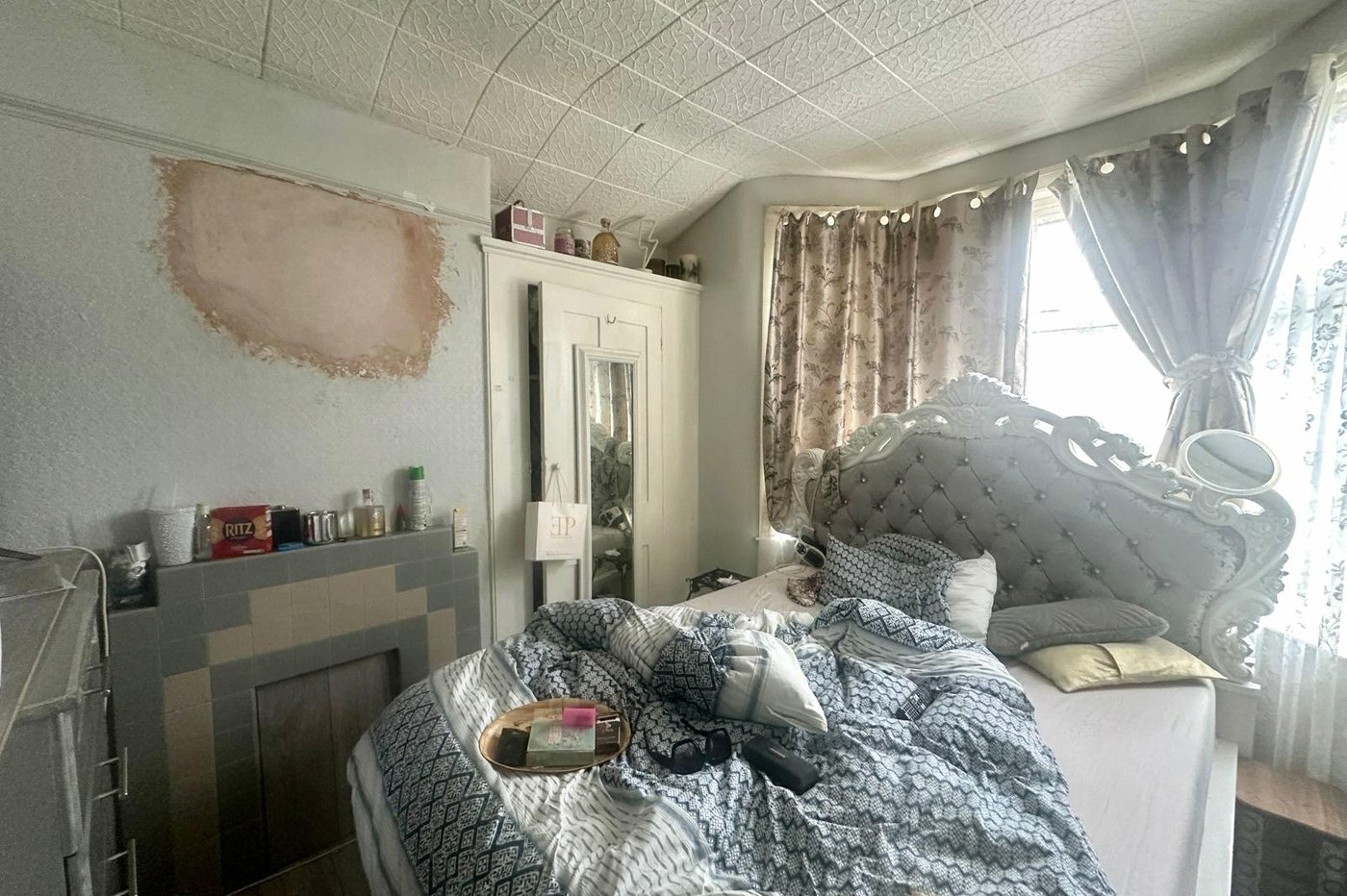 4 bedroom house for sale in London | Robinson Jackson