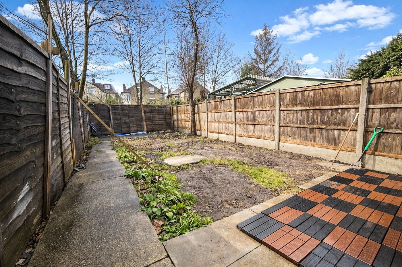 2 bedroom property for sale in London | Robinson Jackson