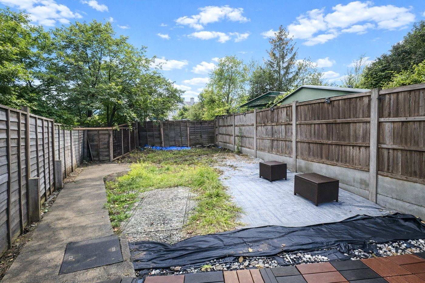 2 bedroom property for sale in London | Robinson Jackson