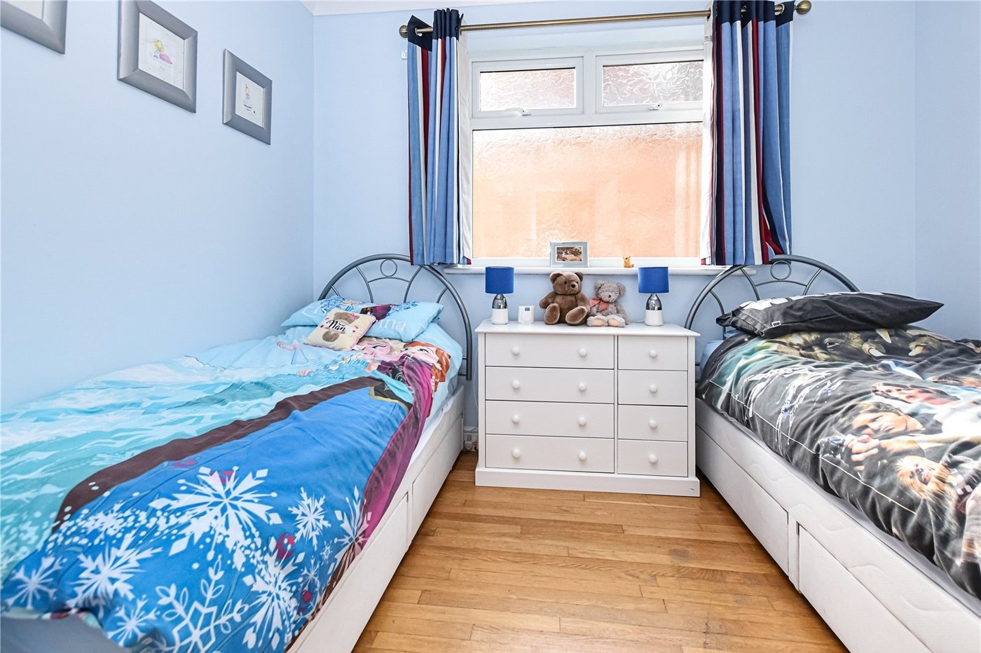 3 bedroom bungalow for sale in Bexleyheath | Robinson Jackson