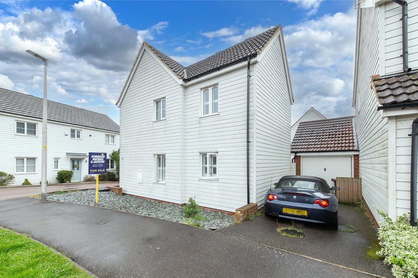 house for sale in Hoo, Rochester, ME3 Robinson Michael & Jackson